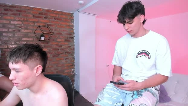 space_boys18 22-07-2026 Male suckcock squirt Video