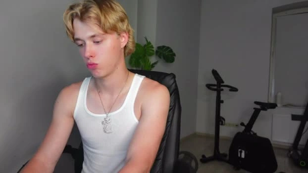 eddie_soltero 22-07-2026 Male Webcam kink Video
