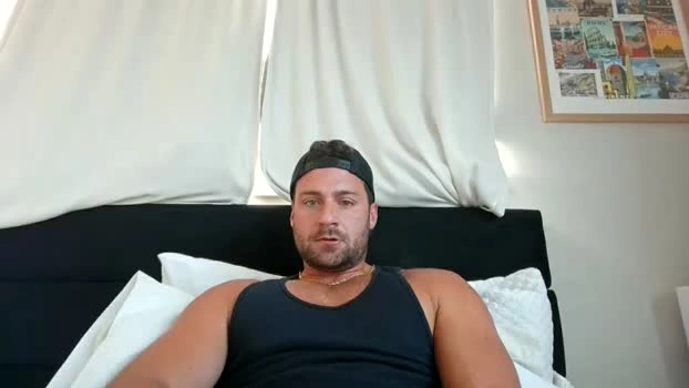 mrthickly818 23-07-2026 Male Recorded show Video