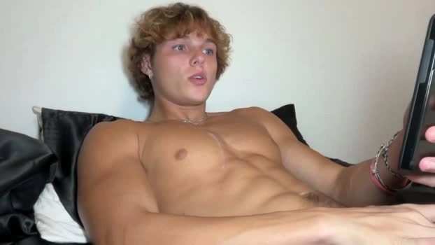 jackedvander 25-07-2026 Male fingering fuckme Video
