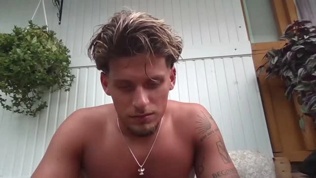 roberto_twink1 24-07-2026 Male sexy bigdick Video