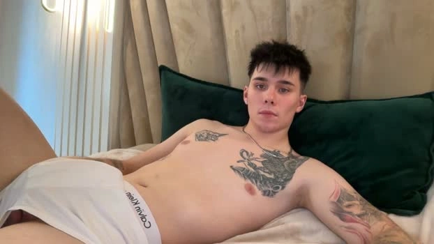 sky_hexx 25-07-2026 Male strip Cam Video