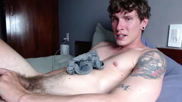 strongrock_ 25-07-2026 Male kiss jerkoff Video