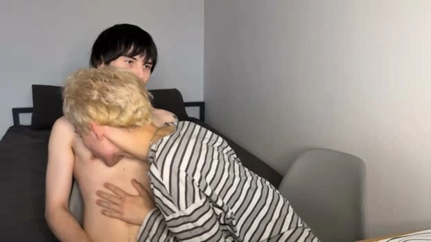 w1z1x 24-07-2026 Male juicy bicurious Video