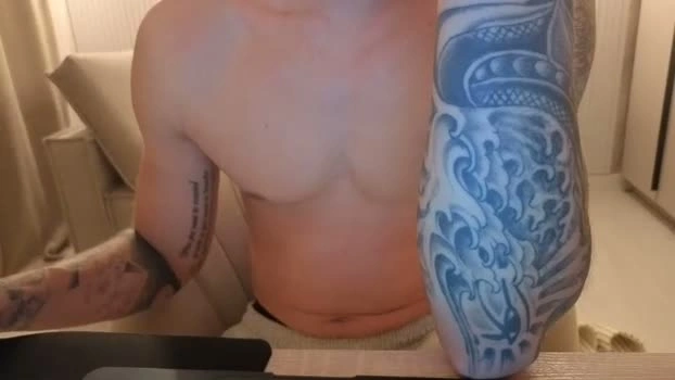 dirtyprettyboi 26-07-2026 Male legs hard Video