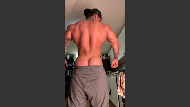 cadenhunterr 27-07-2026 Male suckcock spanking Video