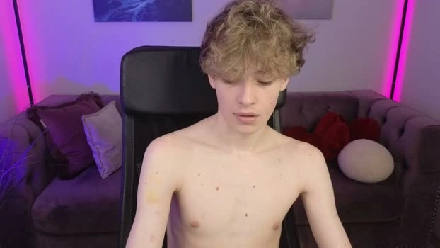 curly_twinkboy 30-07-2026 Male beautiful big Video