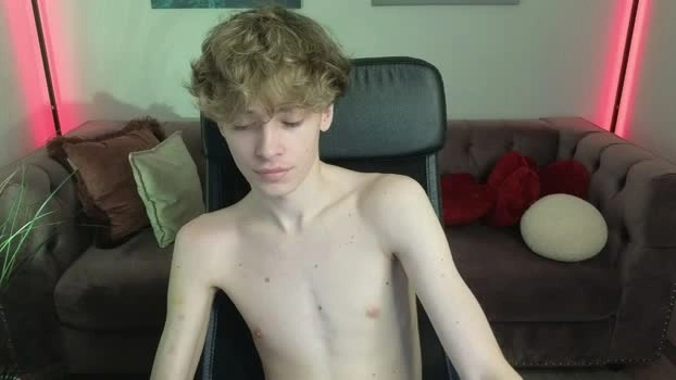 curly_twinkboy 30-07-2026 Male orgasm amateur Video