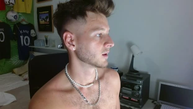 freddy_star 31-07-2026 Male squirt Pretty Video