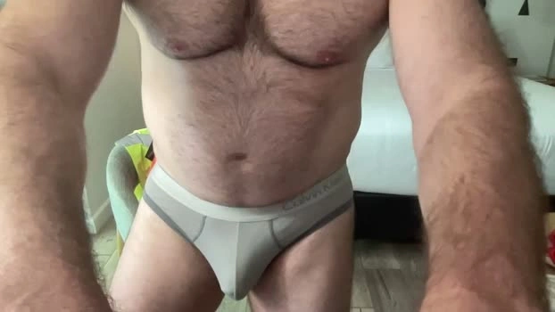 aussiemuscledad 02-08-2026 Male fuckhard jerking Video