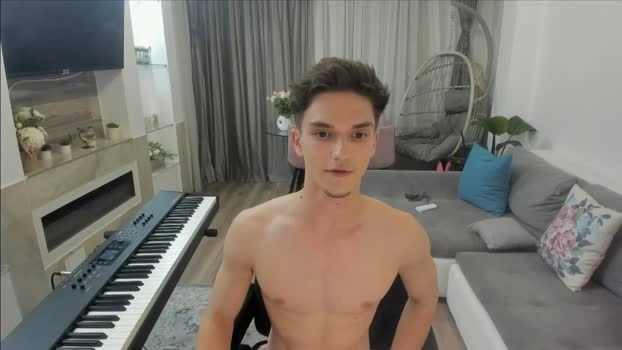 johnnyk8 01-08-2026 Male suck fuckher Video