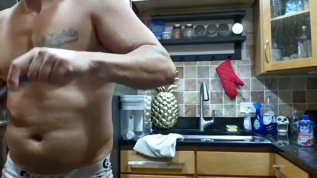 omgitsdon 02-08-2026 Male play show Video