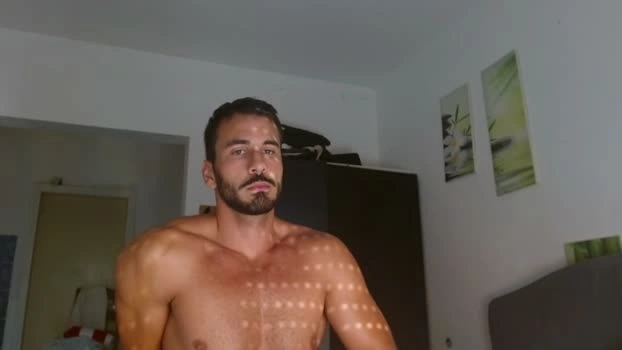 hornyasfuckk33 02-08-2026 Male kissing squirt Video