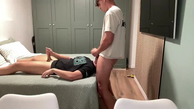 italianboy092 03-08-2026 Male bigballs show Video