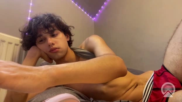 roma_shyguy_ 06-08-2026 Male sexyfeet Webcam Video