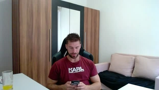 darius_94 07-08-2026 Male sweet fuckme Video
