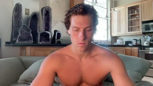 alex_islive 08-08-2026 Male Pretty fuckass Video