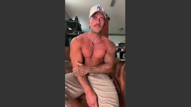 cadenhunterr 08-08-2026 Male bigload bicurious Video
