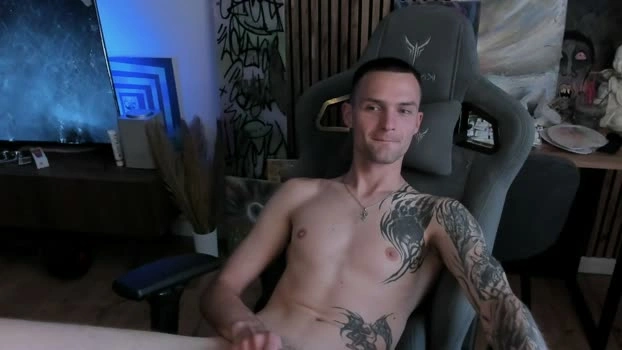 itsjaxen 08-08-2026 Male fuckass striptease Video