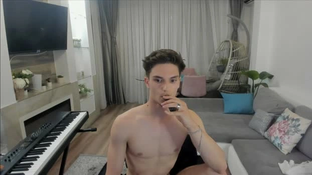 johnnyk8 08-08-2026 Male amateur bigcock Video