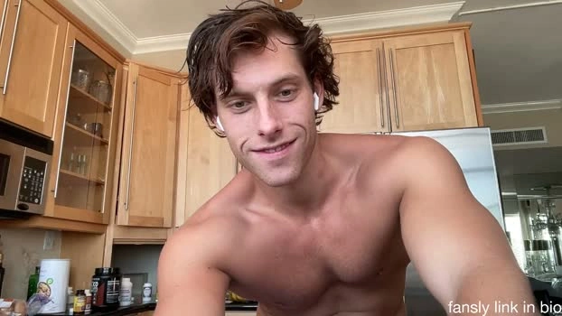 alex_islive 08-08-2026 Male sexy play Video