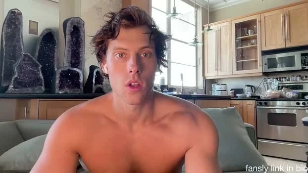 alex_islive 08-08-2026 Male harddick toys Video