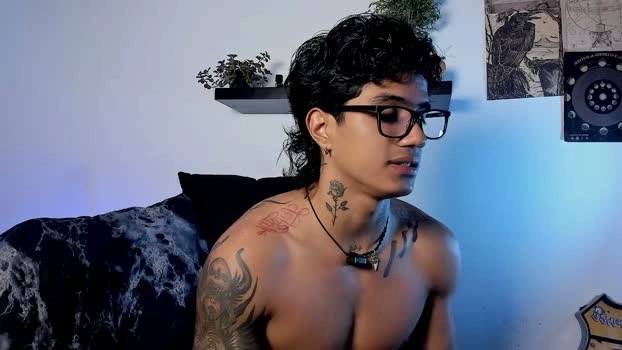aress444 10-08-2026 Male bigcock sexykitty Video