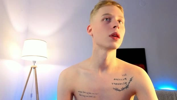 toxicpassion 10-08-2026 Male moan striptease Video