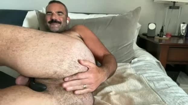 fipguy 11-08-2026 Male play skinny Video