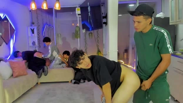 justingtime21 12-08-2026 Male fingers show Video