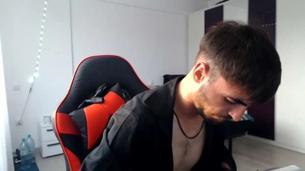 xxxdonpuiuuxxx 12-08-2026 Male jerkoff bigcock Video