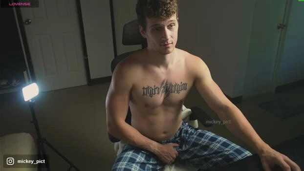 mickey_pict 14-08-2026 Male moan sexymale Video