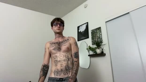 prettyboyszn 14-08-2026 Male lush wank Video
