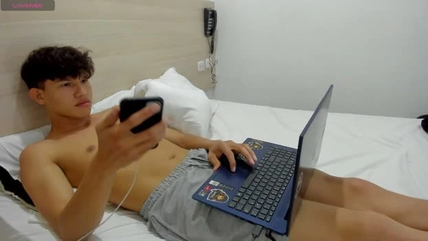 yizus_bonz 14-08-2026 Male striptease sexykitty Video