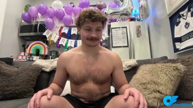 chadtitan 14-08-2026 Male prettyface kissing Video