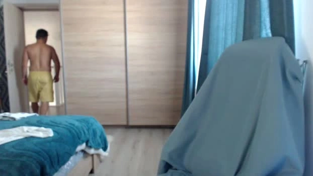 hankmalone 15-08-2026 Male jerking bicurious Video