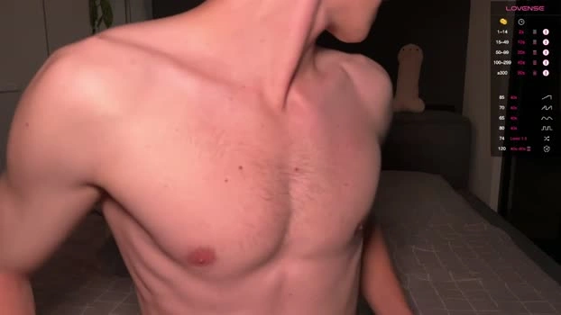aronyou_win 15-08-2026 Male deep kiss Video