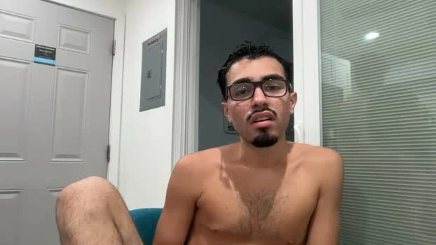 zekepereaa 17-08-2026 Male Nude moan Video