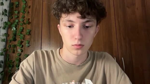_zenvor_ 18-08-2026 Male lush Topless Video