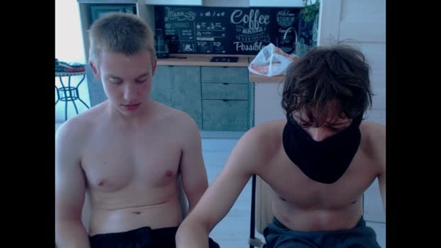 mark_wing 18-08-2026 Male kiss nude Video