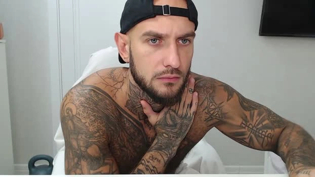 maxi_foxxx 18-08-2026 Male gay moan Video