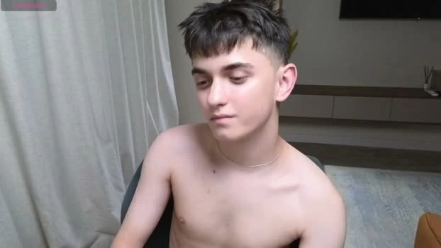 alexander_18_xxl 19-08-2026 Male lick dirty Video