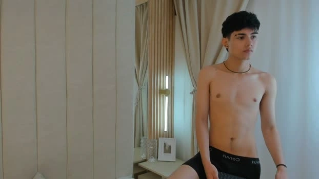 alan__brook 21-08-2026 Male ass fingering Video