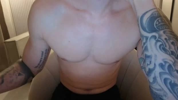 dirtyprettyboi 21-08-2026 Male kissing nasty Video