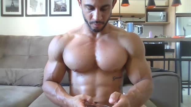 latino_rodri 20-08-2026 Male bigass play Video