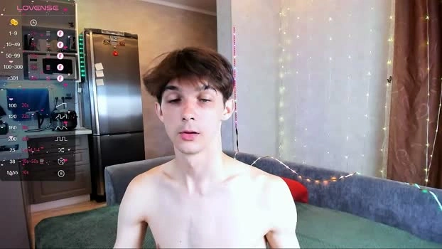 aaron_bang 21-08-2026 Male moan sexybody Video
