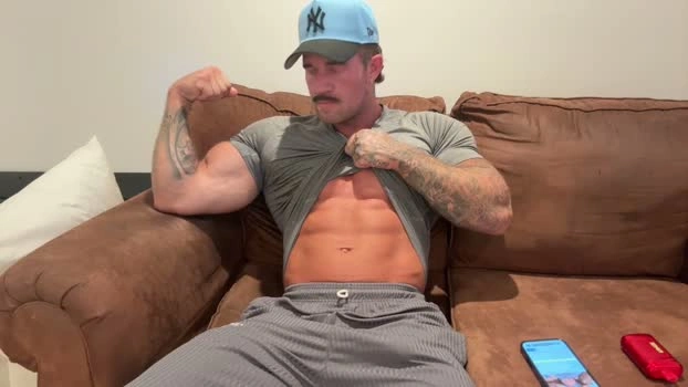 cadenhunterr 22-08-2026 Male amateur legs Video