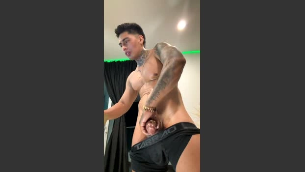 dominiofit 22-08-2026 Male beauty bicurious Video