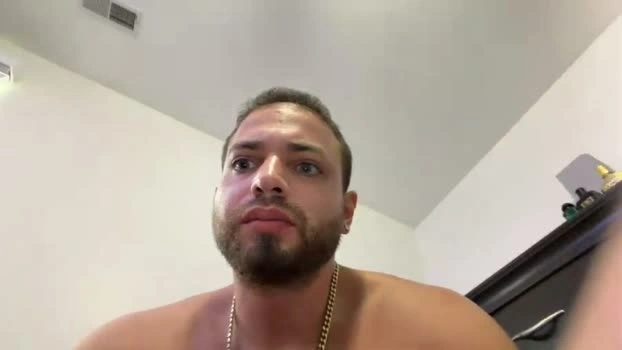 drew_747 22-08-2026 Male kissing spank Video