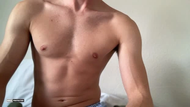 hornytwunk01 22-08-2026 Male kissing kiss Video